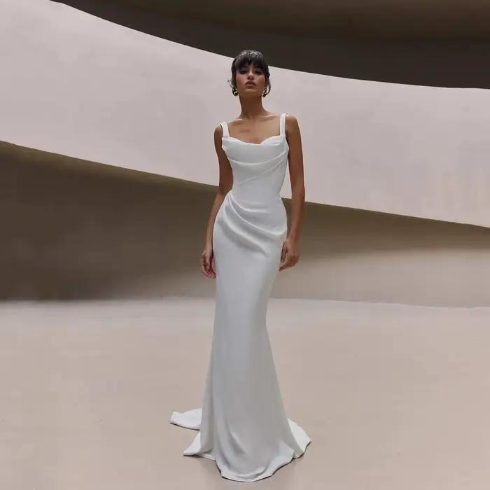 Robe de mariée minimaliste en satin, bretelles spaghetti, coupe sirène, décolleté cœur, IBride, pour