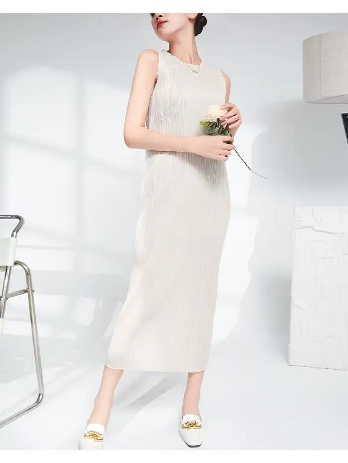 Robe longue sans manches pour femme, nouveau style d'été, fine, tendance, coupe ajustée, jupe longue