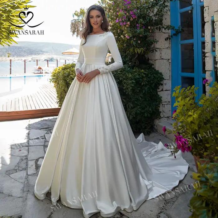 Robe de mariée SwanSarah en satin à manches longues 2026, fleurs 3D, perles, coupe A, moderne, sur m