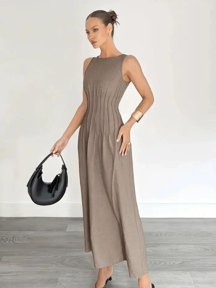 Tenue de bureau élégante pour femmes : robe longue sans manches cintrée à la taille pour un style so