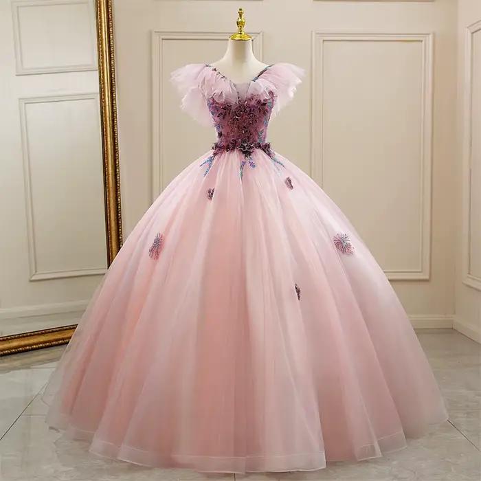 Robes de Quinceanera Robe de soirée 2025, robe de bal princesse accentuée de perles et de paillettes