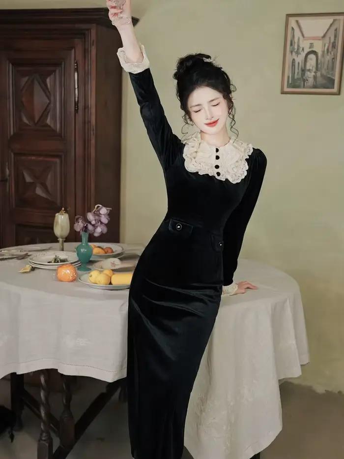 Retro Victorian Style Black Velvet Dress Woman Vintage Lace Petal Sleeve Elegant Lady Long Dresses V
