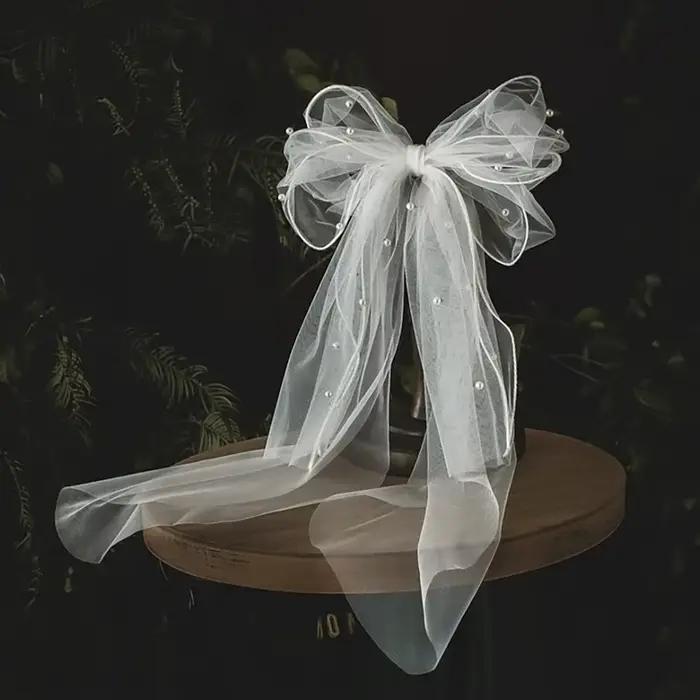 Voile de mariée romantique multicouche en gaze et dentelle, blanc, élégant, court, avec nœud en perl
