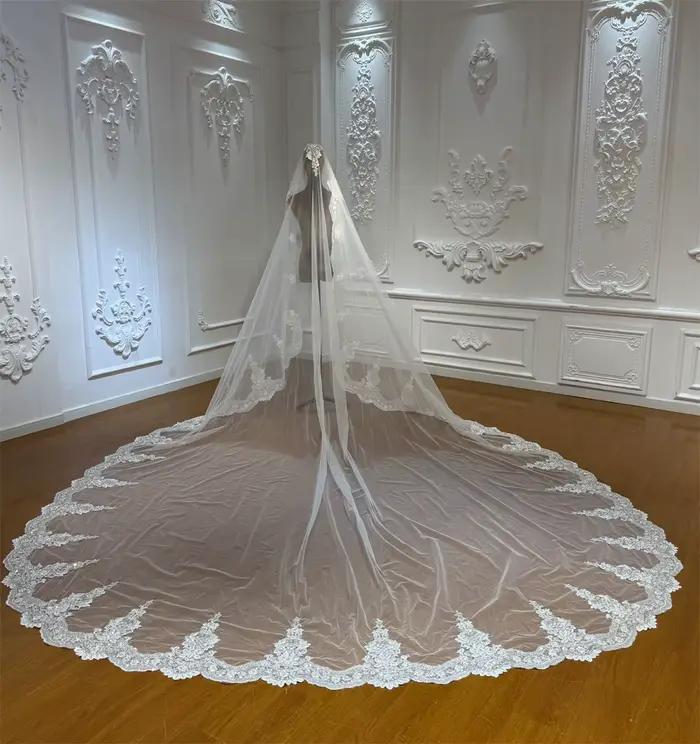 Amanada Novias voile de mariée long avec bordure en dentelle de luxe