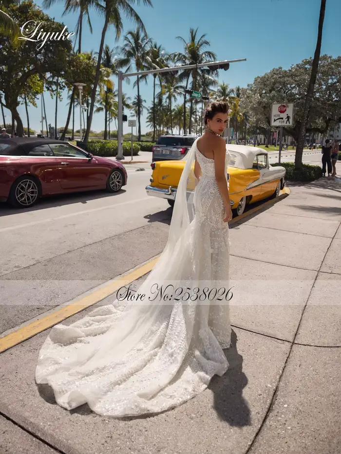 Liyuke sur mesure robe de mariée sirène exquis tissu de dentelle florale superbes fleurs 3D asymétrique une épaule robes