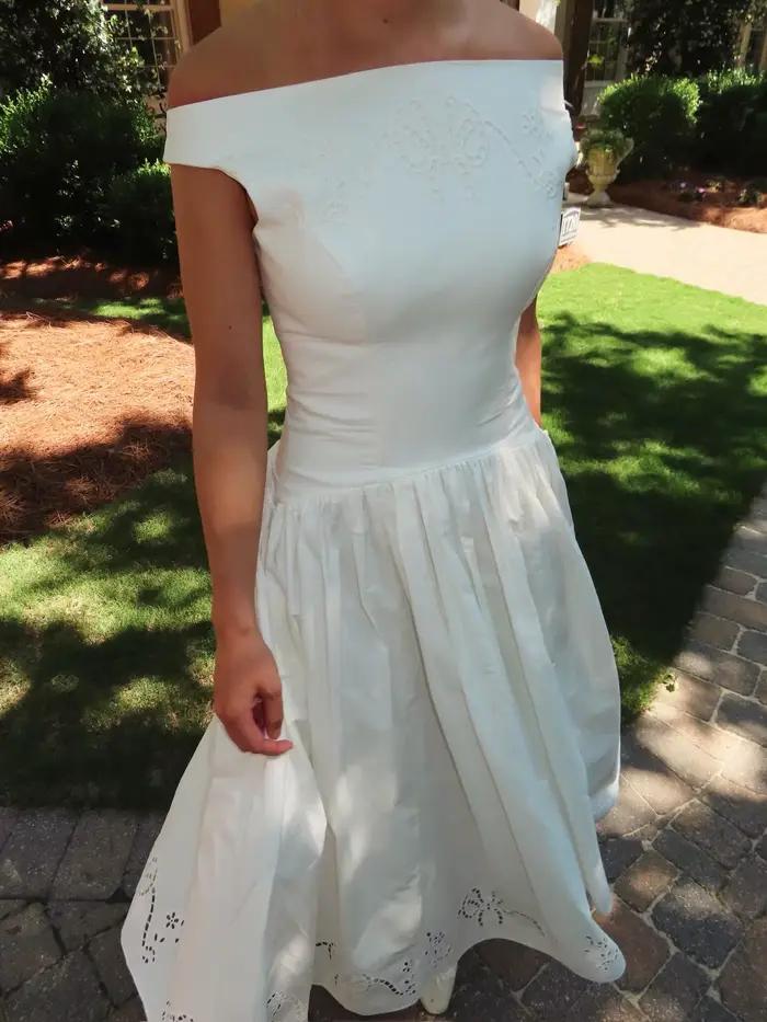 Robe Minimaliste Tendance
