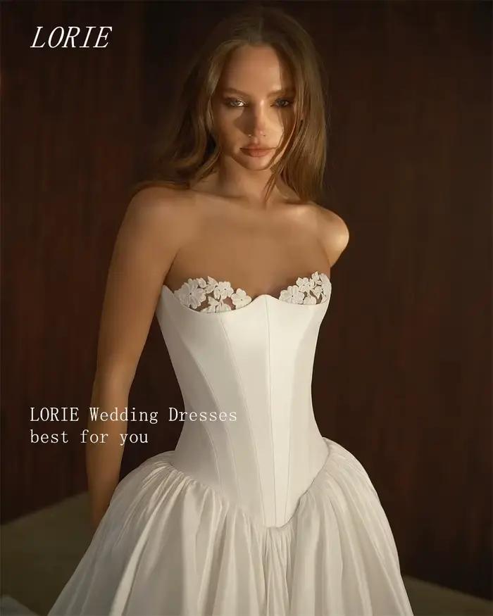 Robe de mariée civile LORIE de luxe en dentelle, coupe trapèze, simple, épaules dénudées, élégante, personnalisable 2026