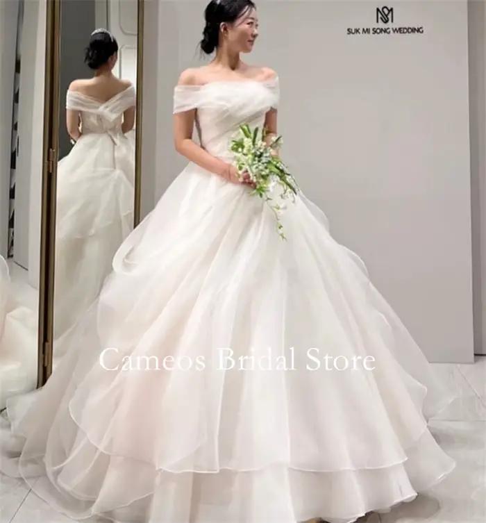 Robes de mariée élégantes à plusieurs niveaux personnalisées en organza