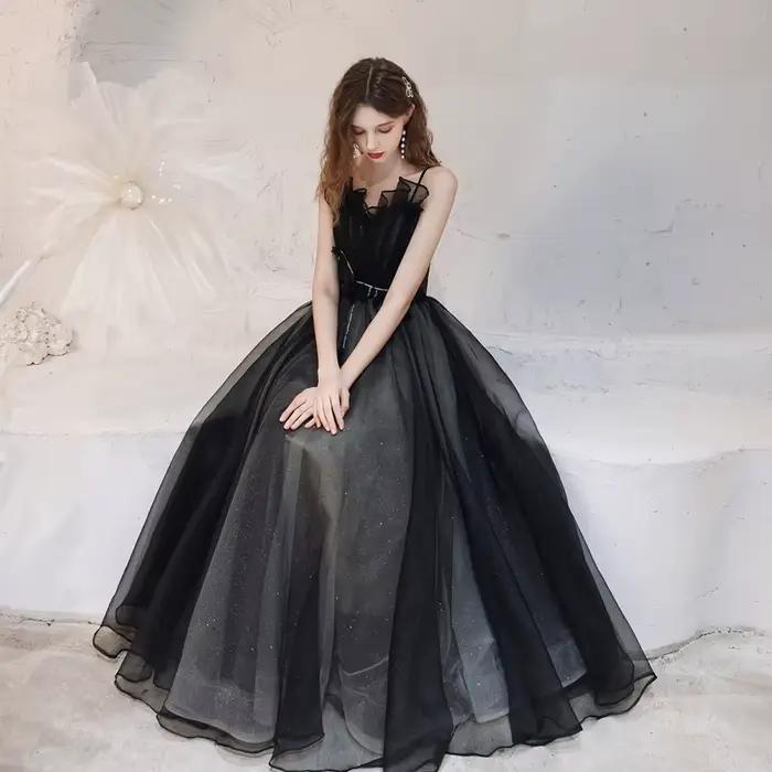 Robe préppy en polyester avec broderie et zip pour femmes, idéale pour soirées d'anniversaire, remises de diplômes, examens d'art et autres occasions spéciales