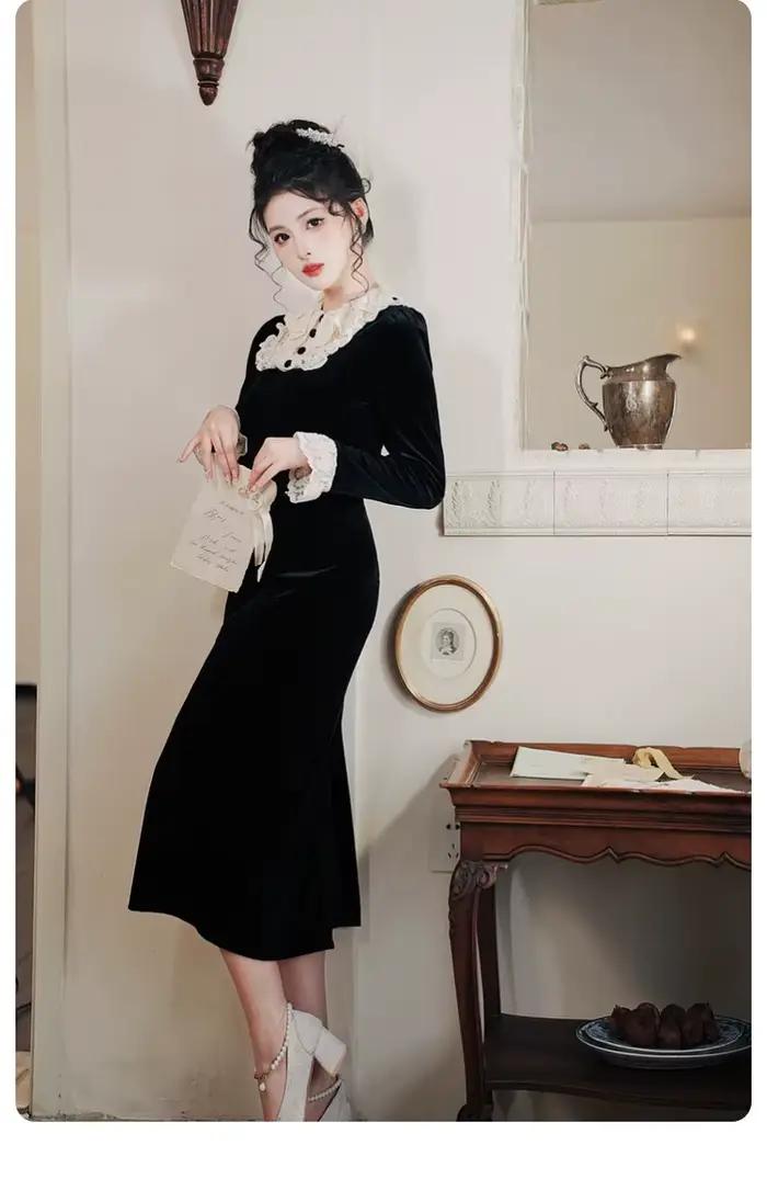 Retro Victorian Style Black Velvet Dress Woman Vintage Lace Petal Sleeve Elegant Lady Long Dresses Vestido Negro Robe Noir