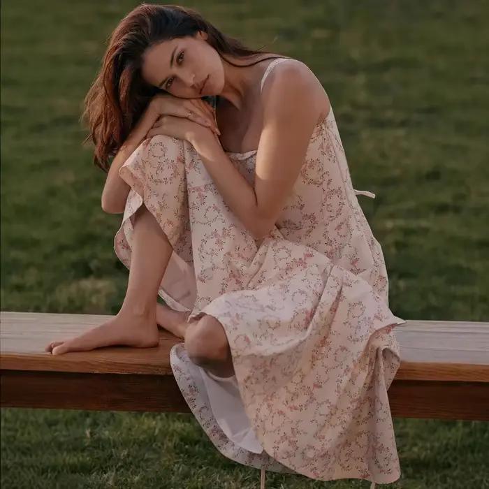 Robe d'été élégante à lacets