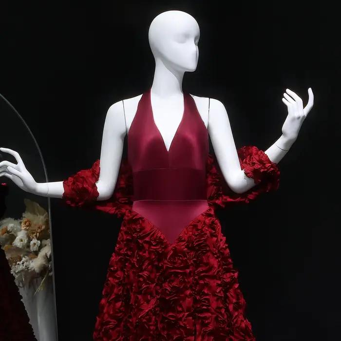 Sharon Said Dubai luxe bordeaux licou robes de soirée avec veste pour les femmes