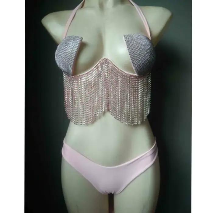 Maillot de bain avec des strass et des franges