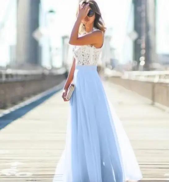 Robe en mousseline de soie avec coutures en dentelle