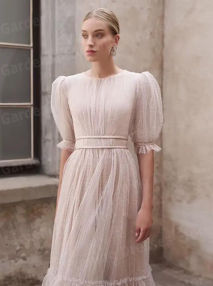 Belle ligne A robes De Soirée pour femmes col rond demi manches