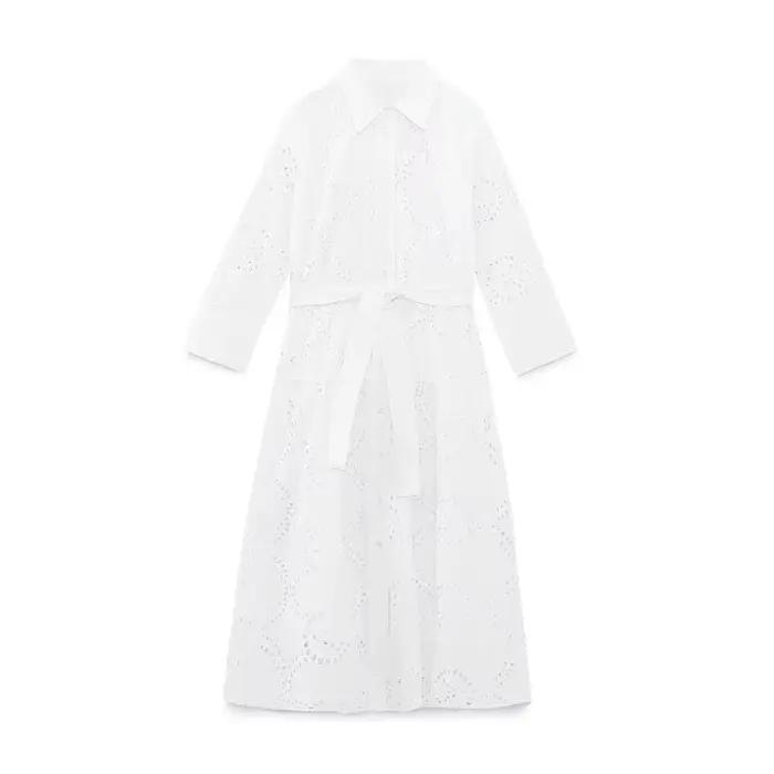 Robe blanche brodée élégante pour femmes