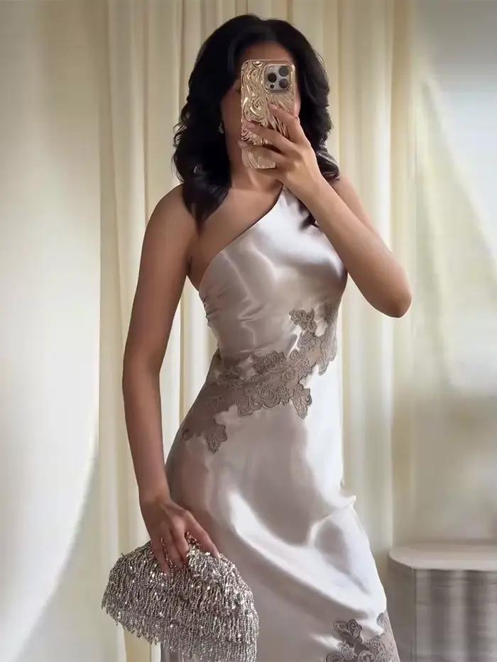 Robe longue élégante imprimée pour femme