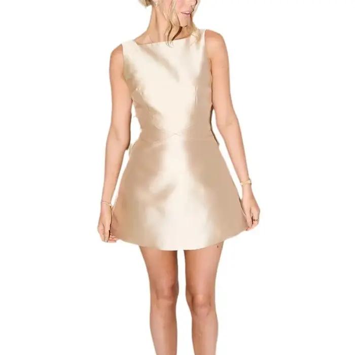 Robe dos nu en satin avec nœud pour femme