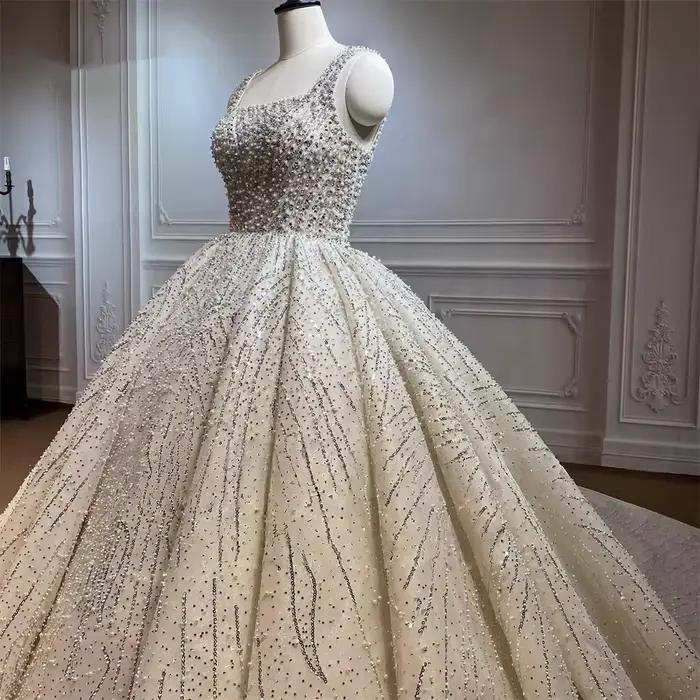 Robes de mariée personnalisées luxueuses à sequins et cristaux scintillants