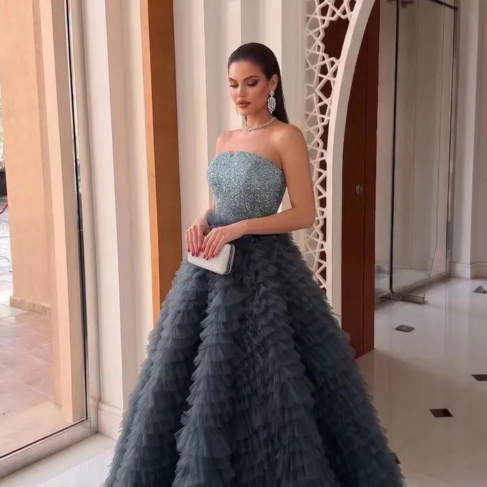 Robe Sharon Said en tulle bleu marine avec sequins et volants pour femmes occasions spéciales soirée officielle élégante à offrir