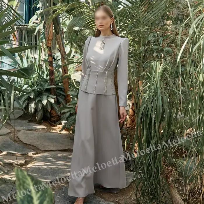Robes de soirée longues à manches longues personnalisées