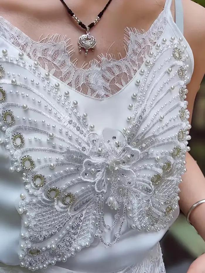 Camisole d'été 2025 de luxe ornée de perles