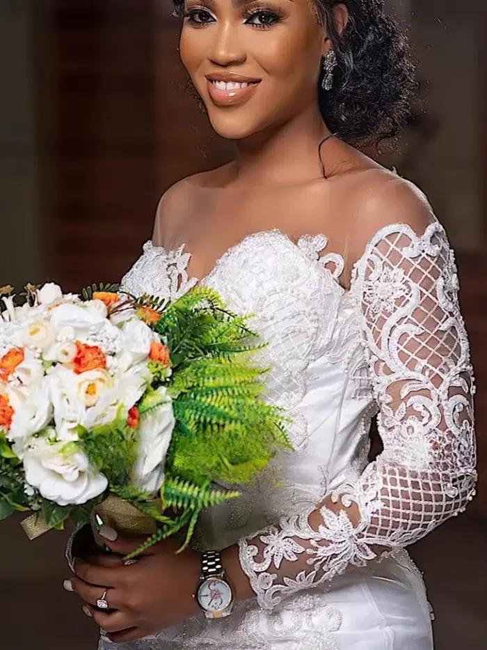 Robes de mariée sirène en dentelle de luxe