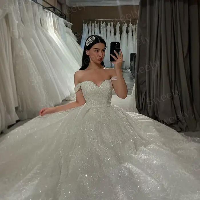Robe de Mariée en Dentelle à Paillettes Brillantes avec Broderie, Tenue de Bal Personnalisée avec Col en V