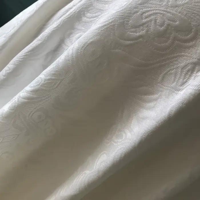 Mryarce – robe de mariée en Jacquard