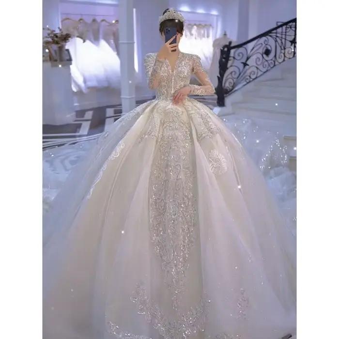 Robe de mariée française à manches longues