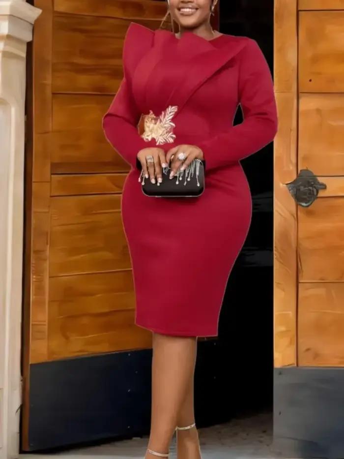 Robe d'église à manches longues avec appliques en dentelle pour femmes