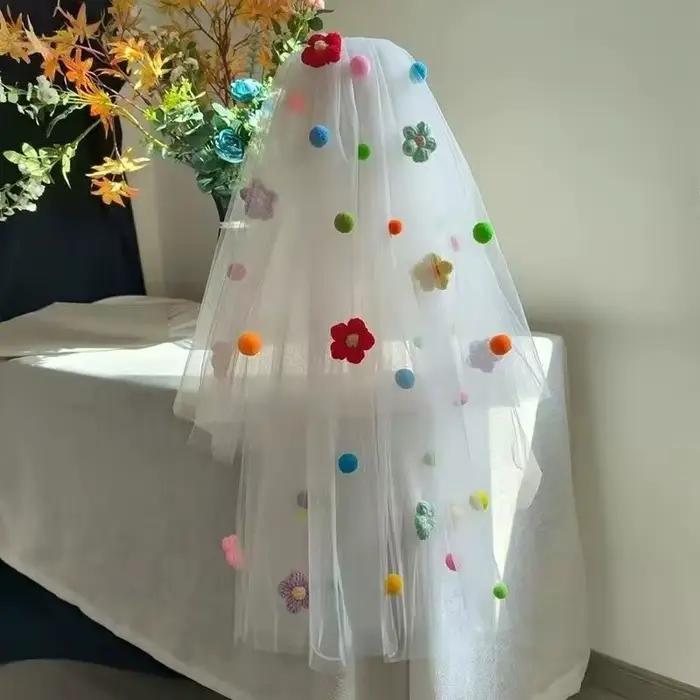 Voile de mariée en tulle à pompons 2026 avec clip