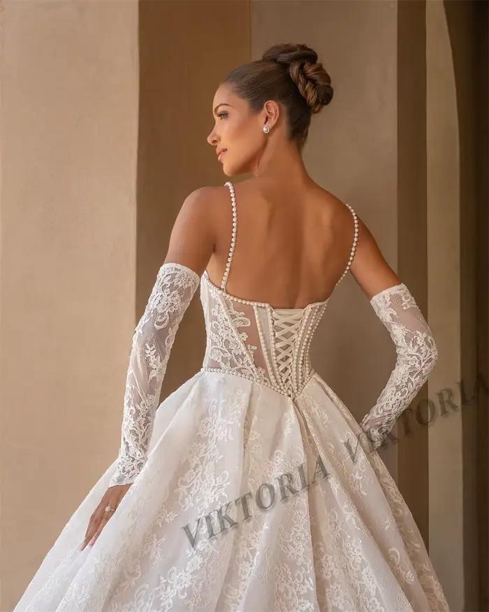 Robe de Mariage Viktoria Moderne A-Ligne Dentelle Perles Blanc Personnalisée Occasions Spéciales