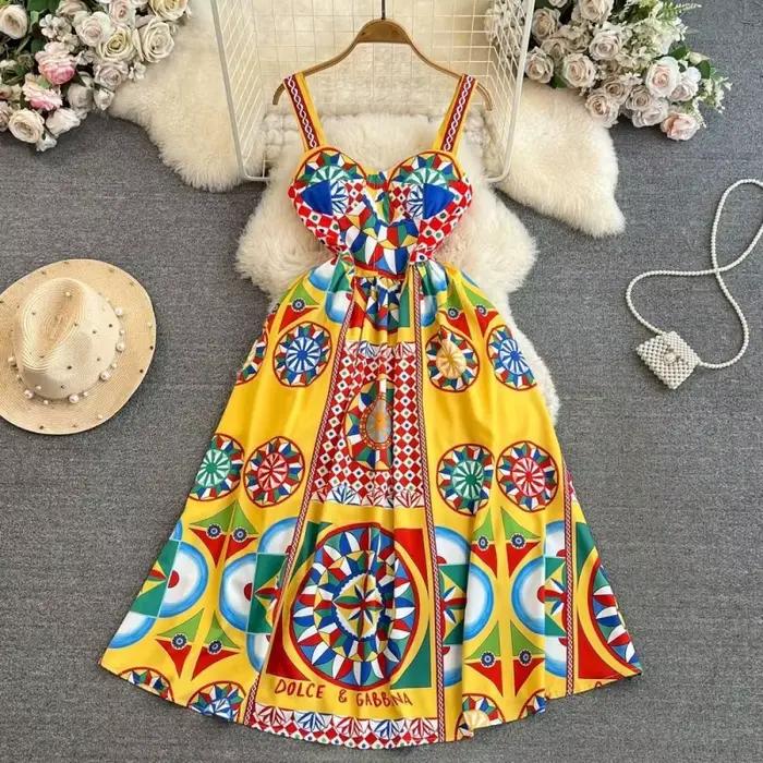 Robe longue vintage baroque sans bretelles pour les vacances à la plage