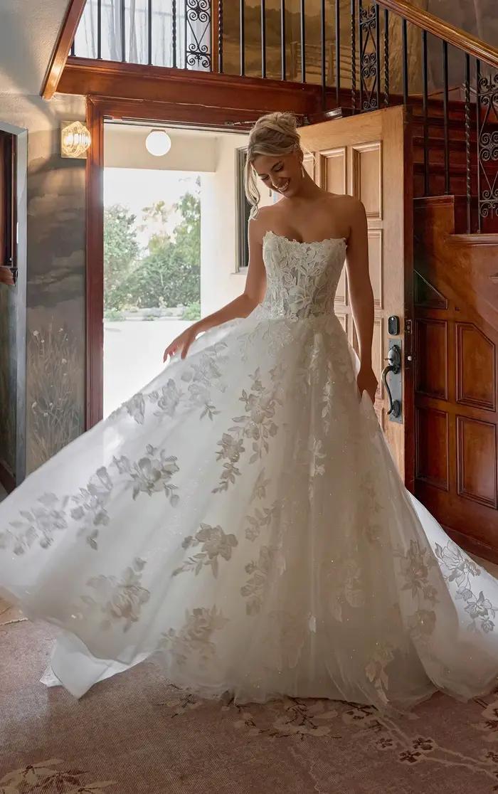 Robes de mariée personnalisées scintillantes avec appliques en dentelle à sequins