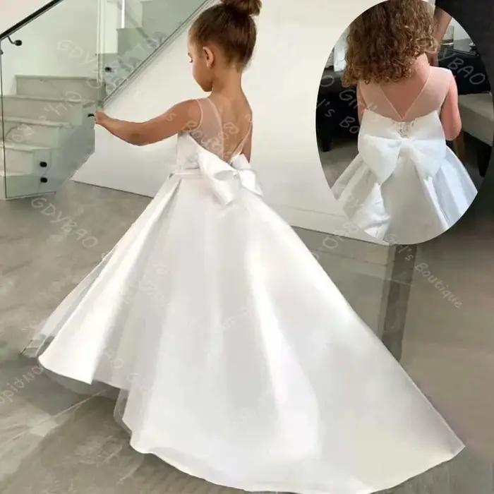 Robe de demoiselle d'honneur blanche pour mariage