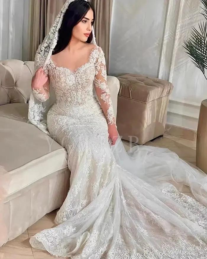 Robes de mariée sirène romantiques en dentelle