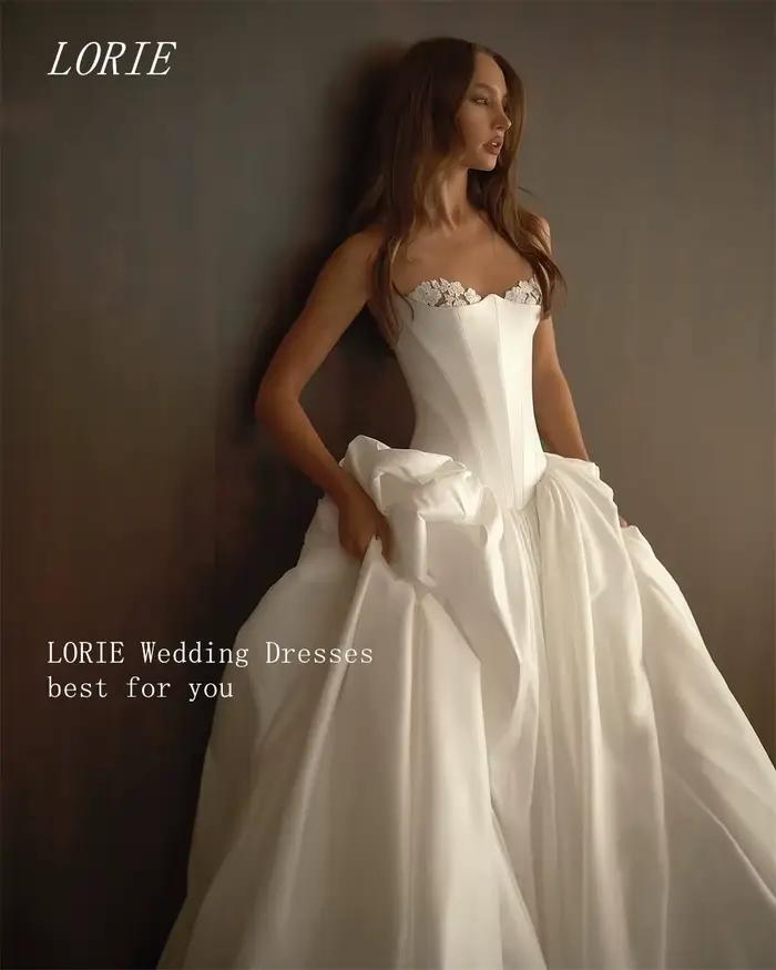 Robe de mariée civile LORIE de luxe en dentelle, coupe trapèze, simple, épaules dénudées, élégante, personnalisable 2026