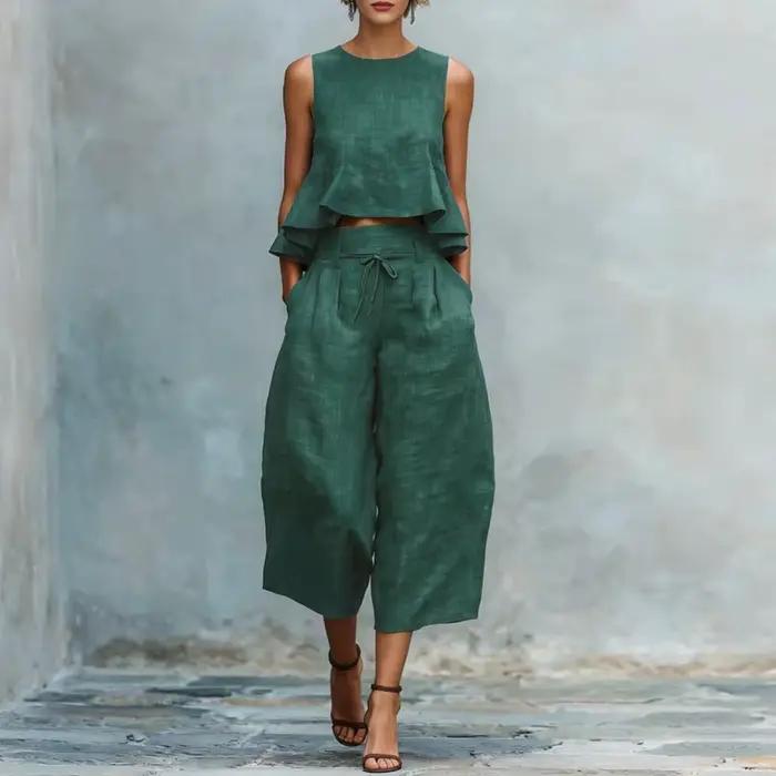 Ensemble décontracté élégant pour femmes avec débardeur sans manches et pantalon à volants pour occasions spéciales et quotidienne
