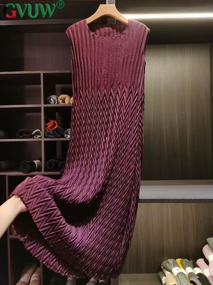 Robe longue plissée élégante en twill à col rond et couleur unie GVUW pour femme