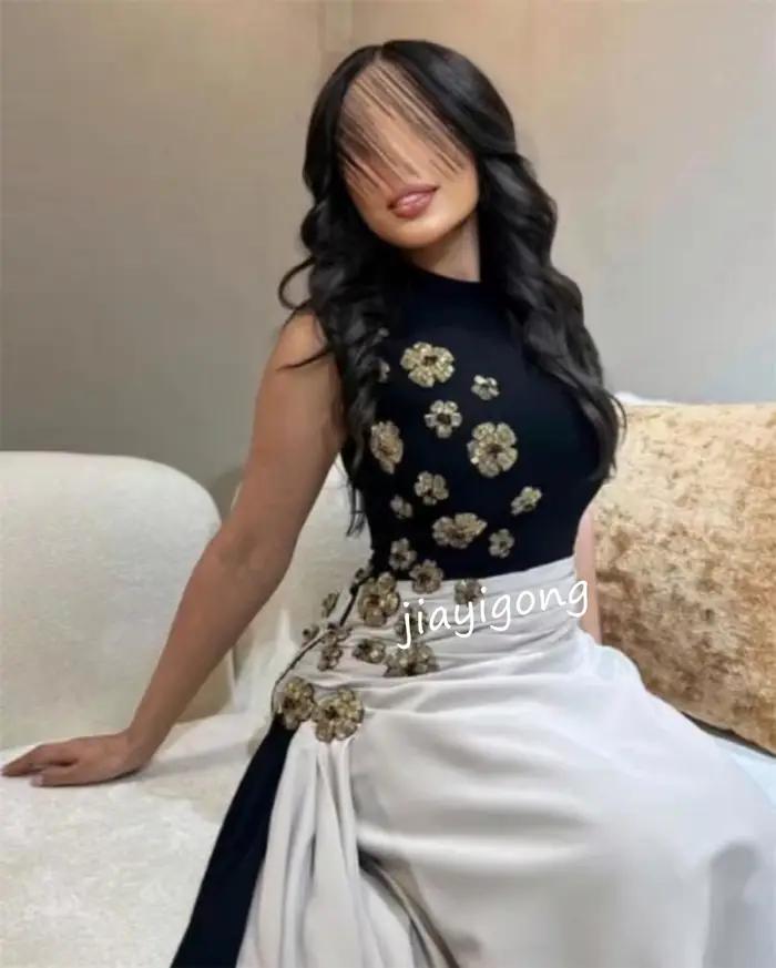 Robe de bal en polyester avec soutien-gorge intégré et décoration plissée pour femmes de tous âges occaions spéciales bal晚会及活动专用礼服长裙经典褶皱定制无袖简约风格适合各种场合