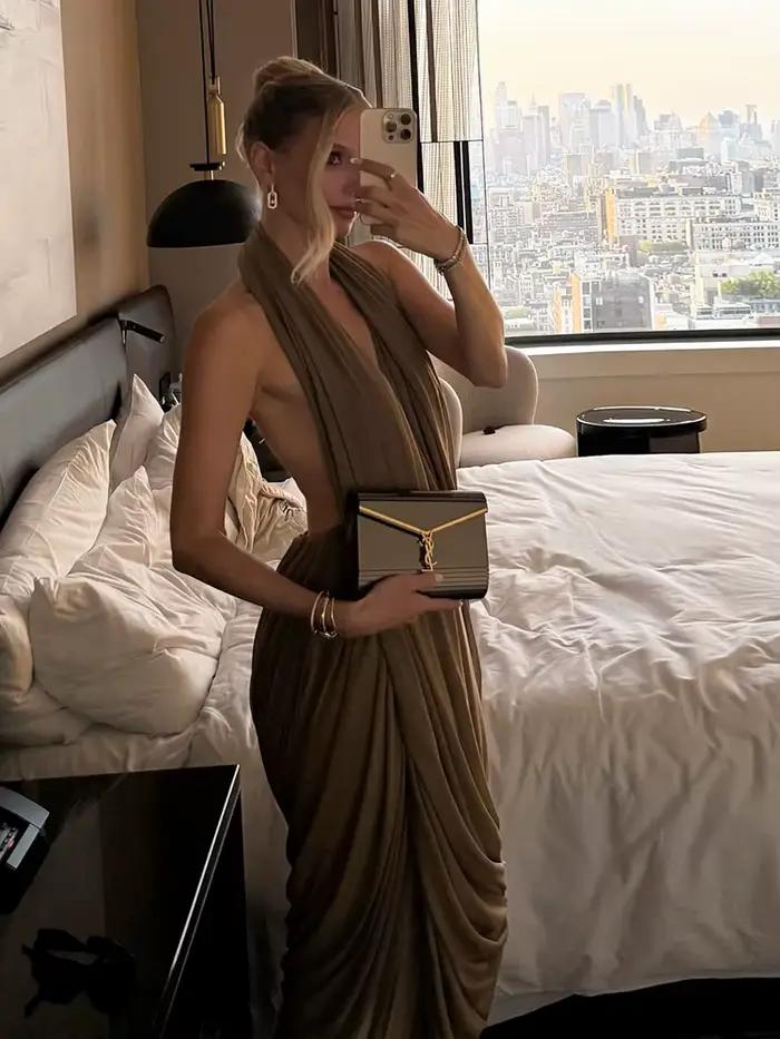 Nibber froncé licou robe Maxi femmes sans manches dos nu ourlet irrégulier solide vacances classique