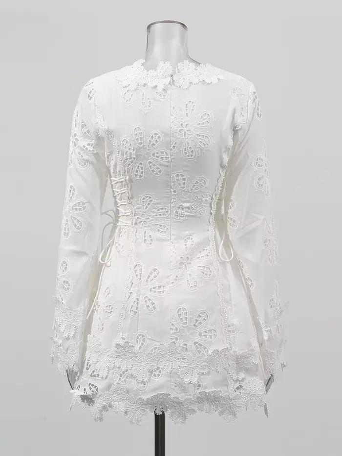 TWOTWINSTYLE solide évider Mini robes pour femmes col en V longue sans manches taille haute tempéram