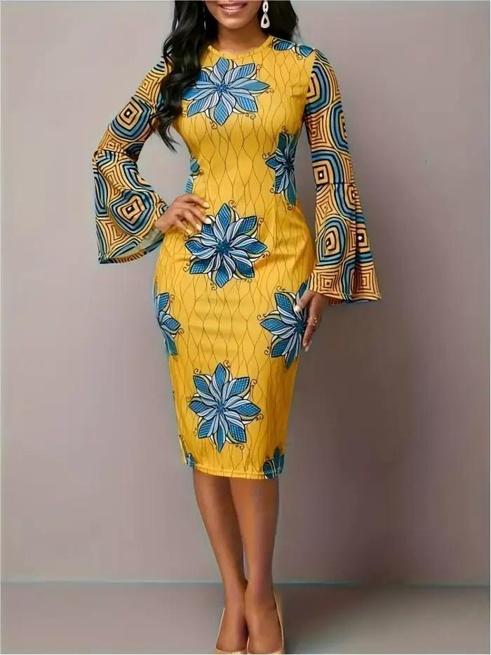 Robe moulante imprimée tendance avec manches évasées pour les trajets quotidiens et les rassemblemen