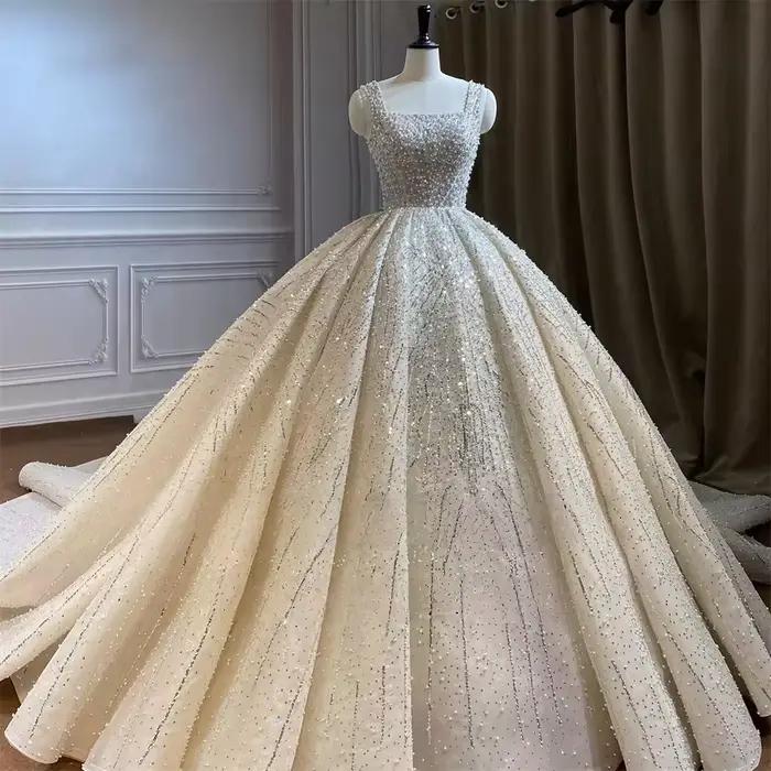 Robes de mariée personnalisées luxueuses à sequins et cristaux scintillants
