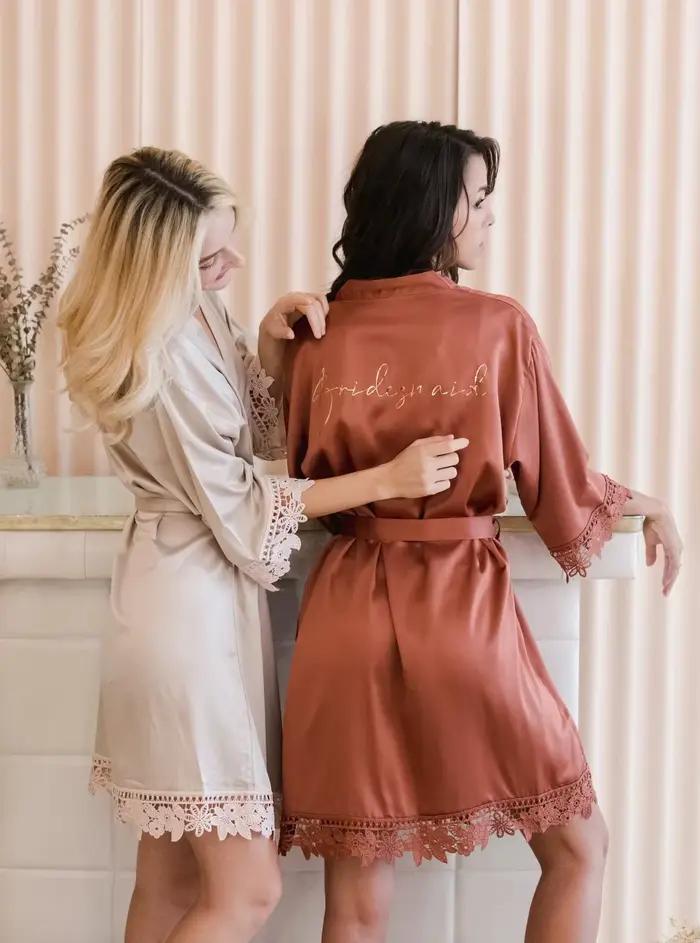 Robe de Demoiselle d'Honneur Personnalisée en Dentelle