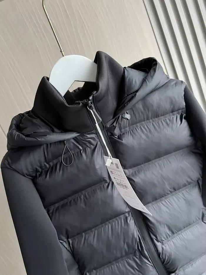 2025 hiver nouveauté doudoune chaude légère pour femme avec manches longues et manteau de sport à capuche avec fermeture éclair 4391742