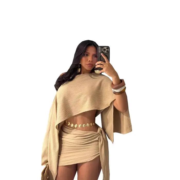 Ensemble haut et jupe courte pour femme