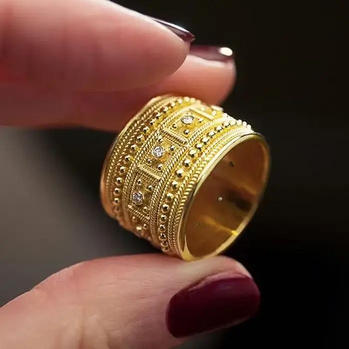 Bague de mariage pour femmes en zircone cubique style moderne à offrir pour célébrer occasions spéciales et anniversaires de mariage