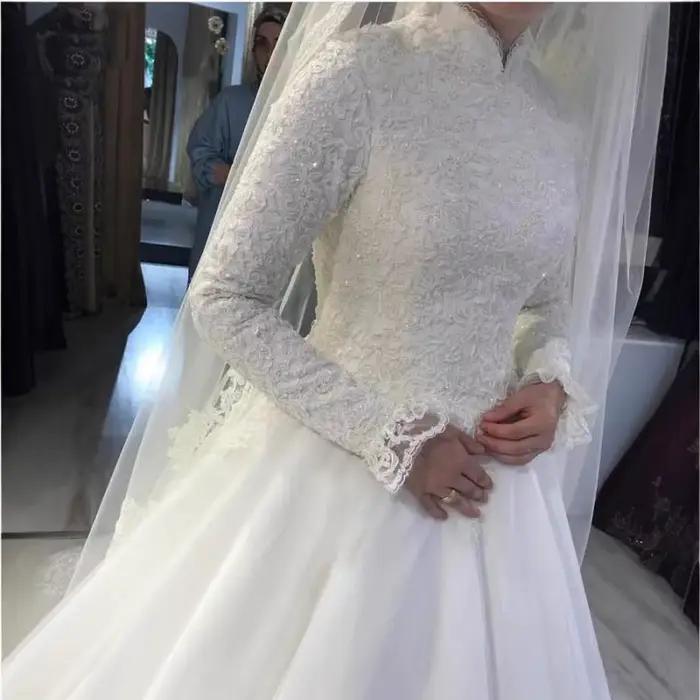 Robe de mariée de Style français avec col montant